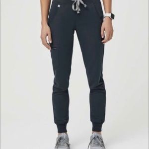 Figs Dark Harbor Zamora joggers & Casma top M